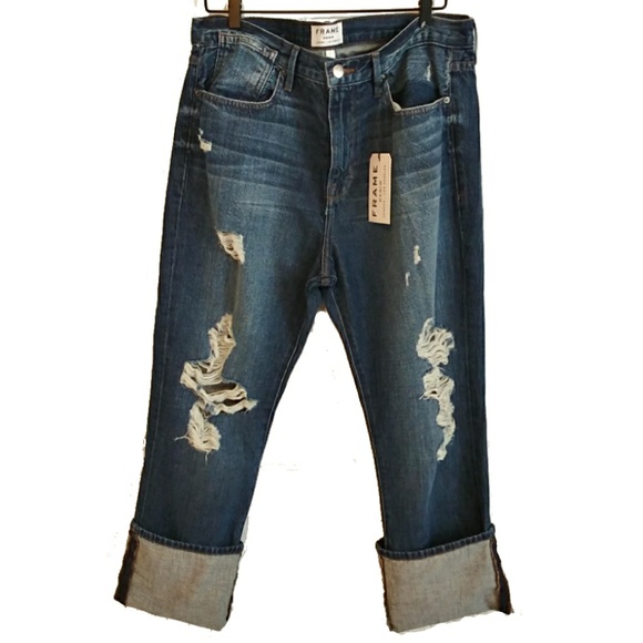 Frame Oversized Cuff in Tamarack - Picture 2 of 6